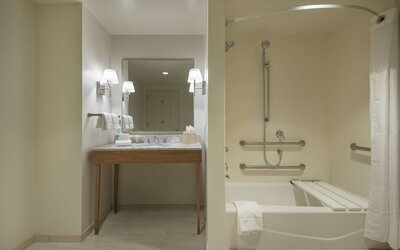 Homewood Suites by Hilton Miami Dolphin Mall