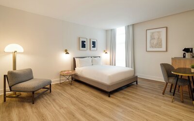 Kenmore Village Hotel, South Beach