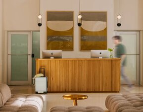 Kenmore Village Hotel, South Beach