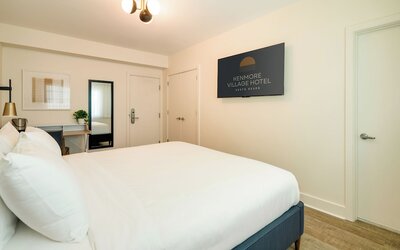 Kenmore Village Hotel, South Beach