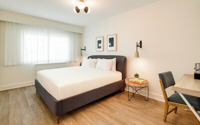 Kenmore Village Hotel, South Beach