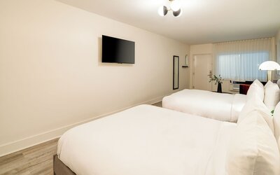 Kenmore Village Hotel, South Beach