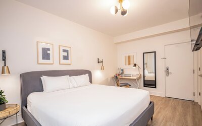 Kenmore Village Hotel, South Beach