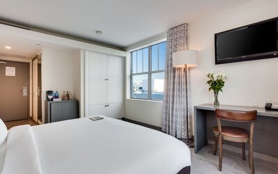 Clinton Hotel South Beach