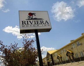 Hotel exterior at Riviera Motor Inn.