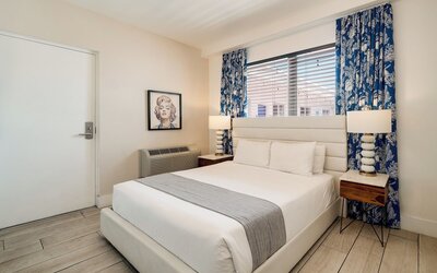 Waterside Hotel and Suites