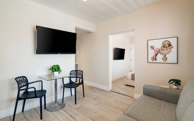Waterside Hotel and Suites