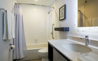 Crowne Plaza Moncton-Downtown by IHG