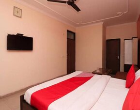Airport Hotel Mayank Residency