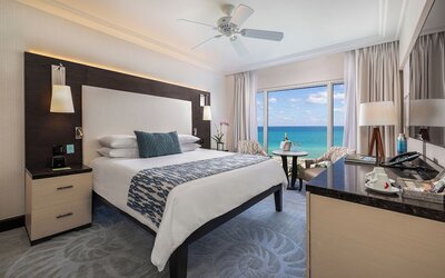 The Palms Hotel & Spa
