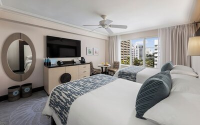 The Palms Hotel & Spa