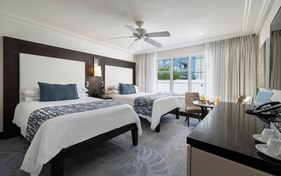 The Palms Hotel & Spa