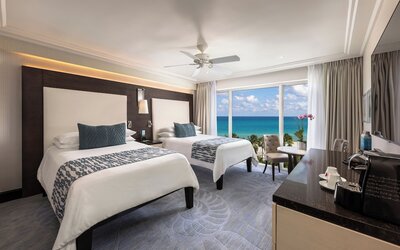 The Palms Hotel & Spa