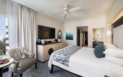 The Palms Hotel & Spa