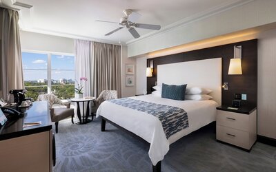 The Palms Hotel & Spa