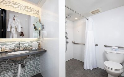 The Palms Hotel & Spa