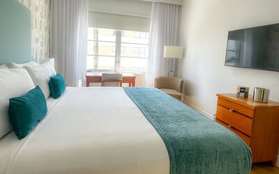 Avalon Hotel