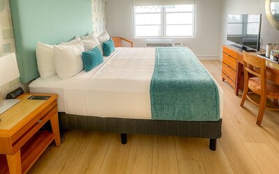 Avalon Hotel