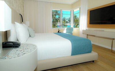 Avalon Hotel
