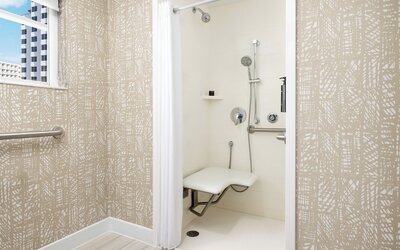 Hotel Continental Miami Beach, Tapestry Collection by Hilton
