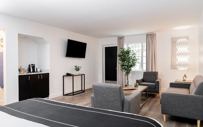 Essex House By Clevelander