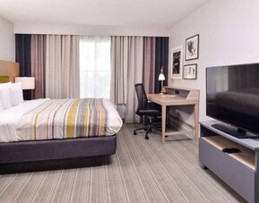 Day use room with work desk at Country Inn & Suites Chicago/Tinley Park.