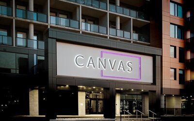 Canvas Moncton, Tapestry Collection by Hilton