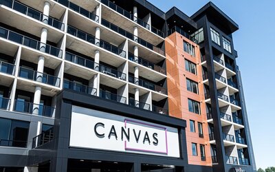 Canvas Moncton, Tapestry Collection by Hilton