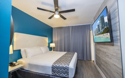 The Colony Hotel