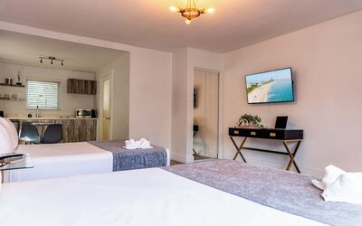 Beachside All Suites Hotel