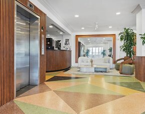 Townhouse Hotel
