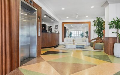 Townhouse Hotel