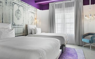 Townhouse Hotel