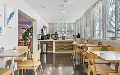 Townhouse Hotel