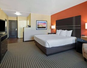 Spacious day use room at La Quinta Inn & Suites Tucson Reid Park.
