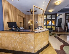 The Kent Hotel