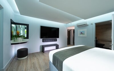 The Kent Hotel