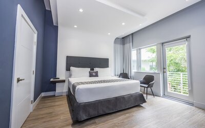 The Kent Hotel