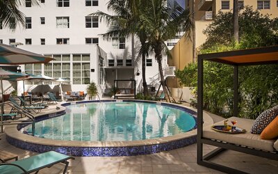 Hotel Rendale Miami Beach