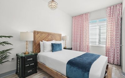 The Whitelaw Hotel