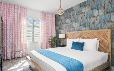 The Whitelaw Hotel