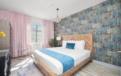 The Whitelaw Hotel