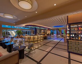 Moxy Miami South Beach