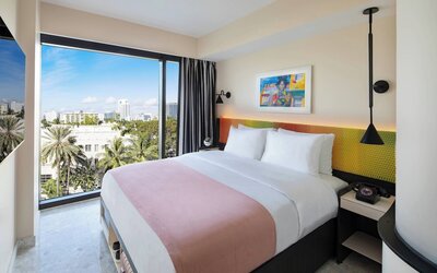 Moxy Miami South Beach