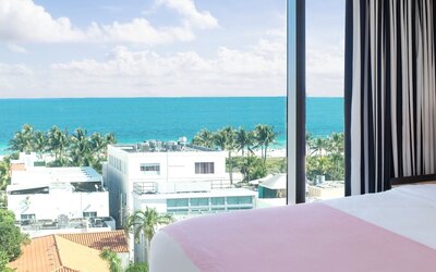 Moxy Miami South Beach