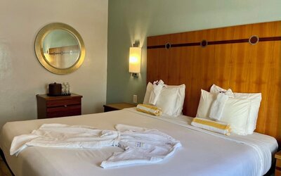Majestic Hotel South Beach