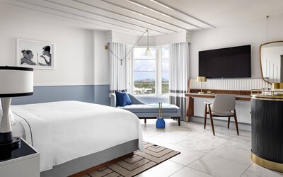 Room, 2 Queen Beds (Mobility/Hearing Access, Roll-In Shwr)