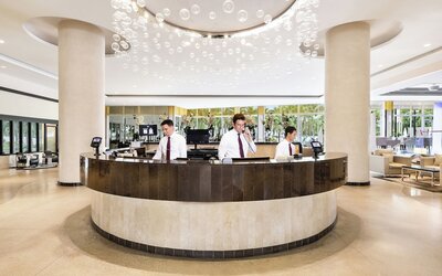 Hotel Riu Plaza Miami Beach