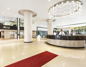 Hotel Riu Plaza Miami Beach
