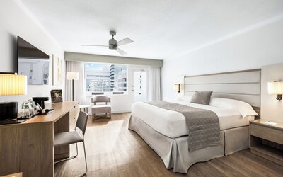 Hotel Riu Plaza Miami Beach